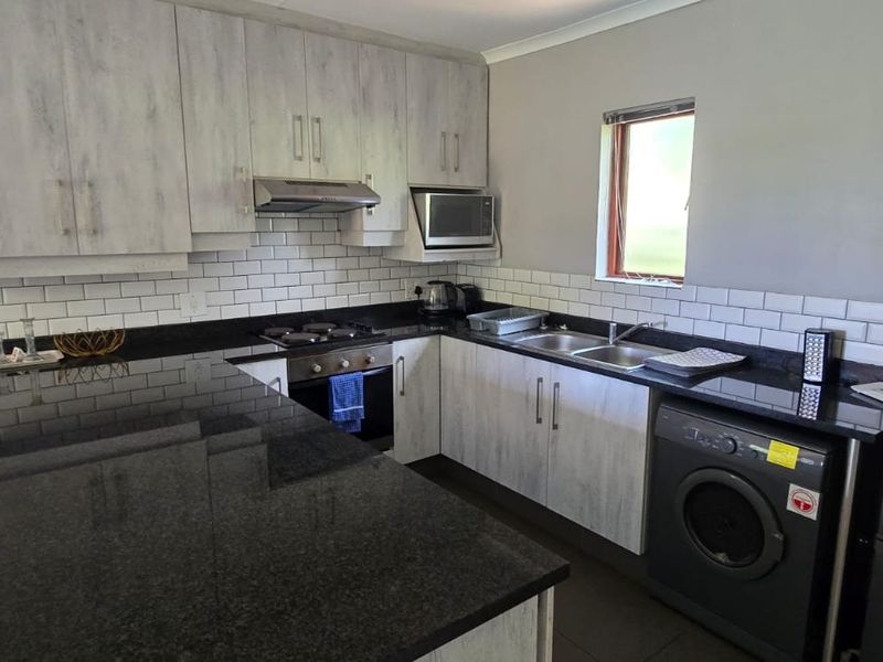 New Renovated, Investments Home, Beautiful Estate  - Photo 3