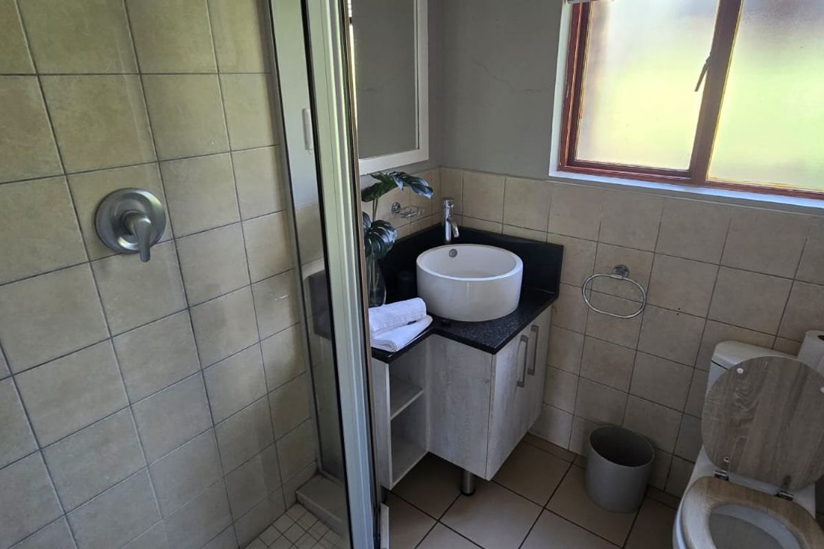 New Renovated, Investments Home, Beautiful Estate  - Photo 5