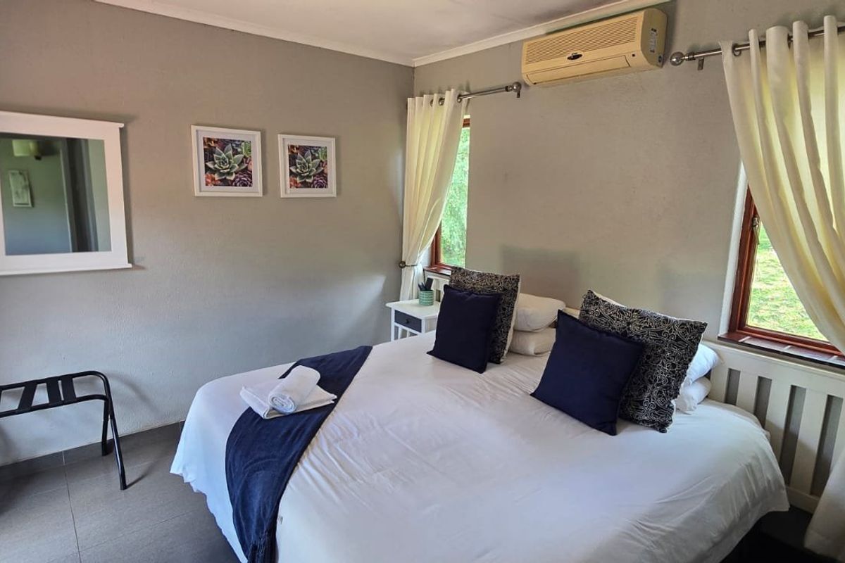 New Renovated, Investments Home, Beautiful Estate  - Photo 2