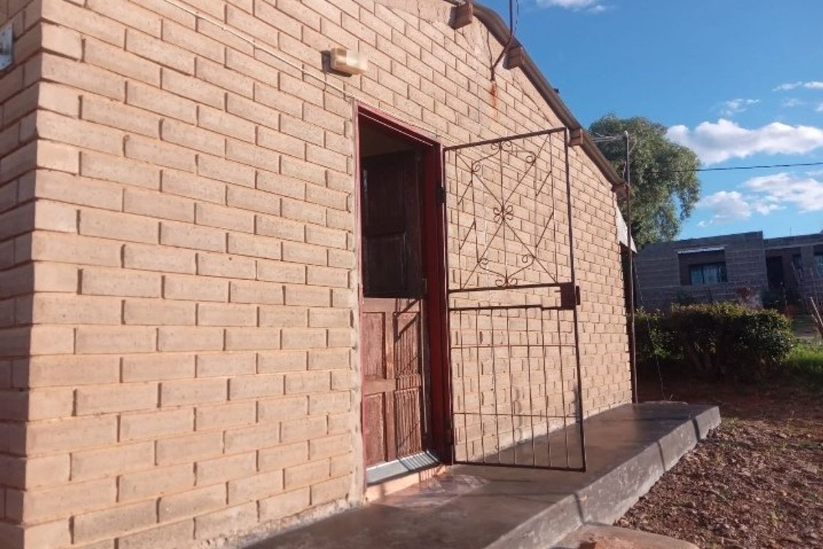 RDP HOUSE FOR SALE - Photo 2