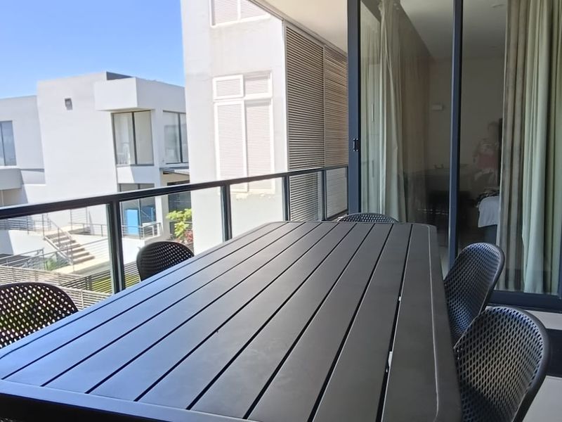 To let in CentralUmhlanga, Furnished turnkey, 3 Bedroom apartment. - Photo 5