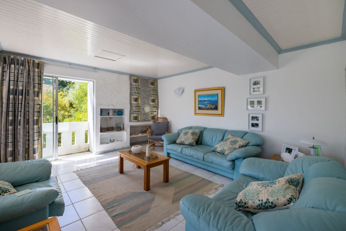 North Facing Coastal Home Steps from the Beach | Seaside Longships, | Plettenberg Bay - Photo 3