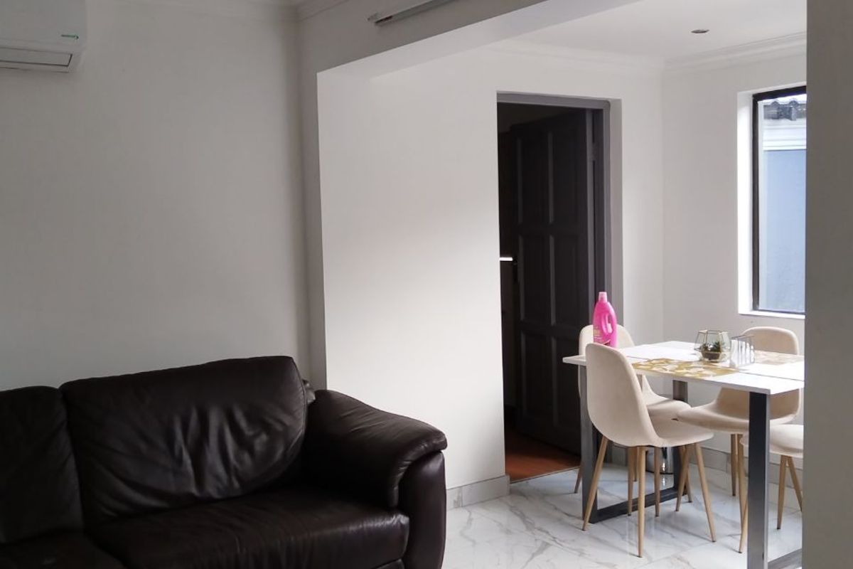 Modern and Private apartment! Available Now! - Photo 3
