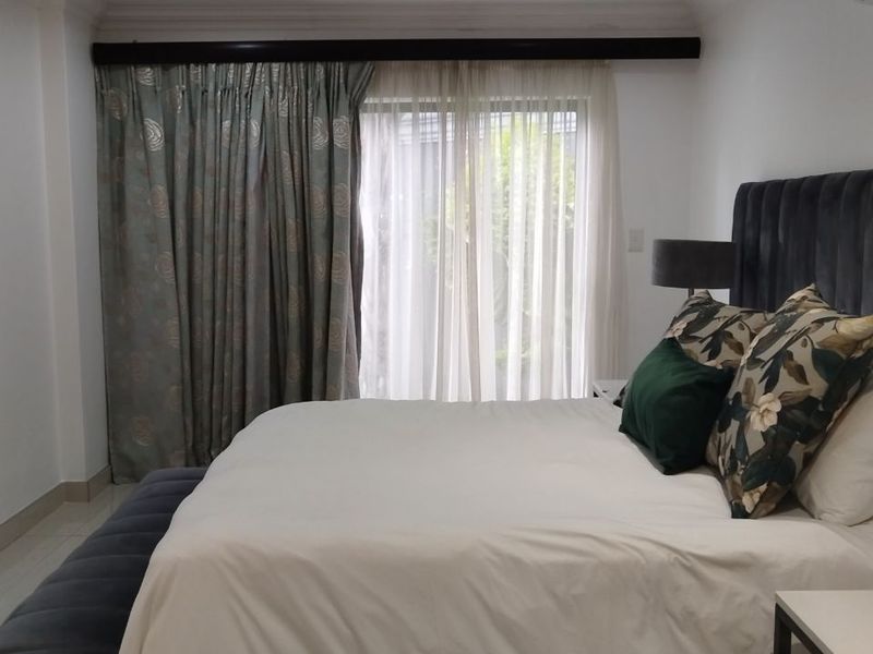 Modern and Private apartment! Available Now! - Photo 5