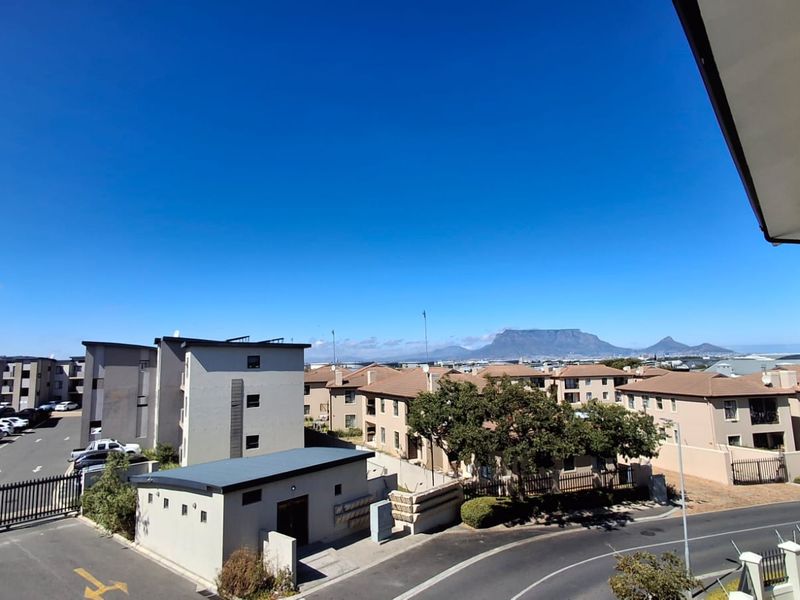 DESIGNED TO DELIGHT - Photo 2