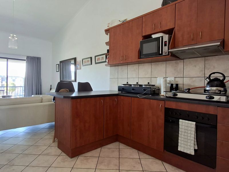 DESIGNED TO DELIGHT - Photo 7