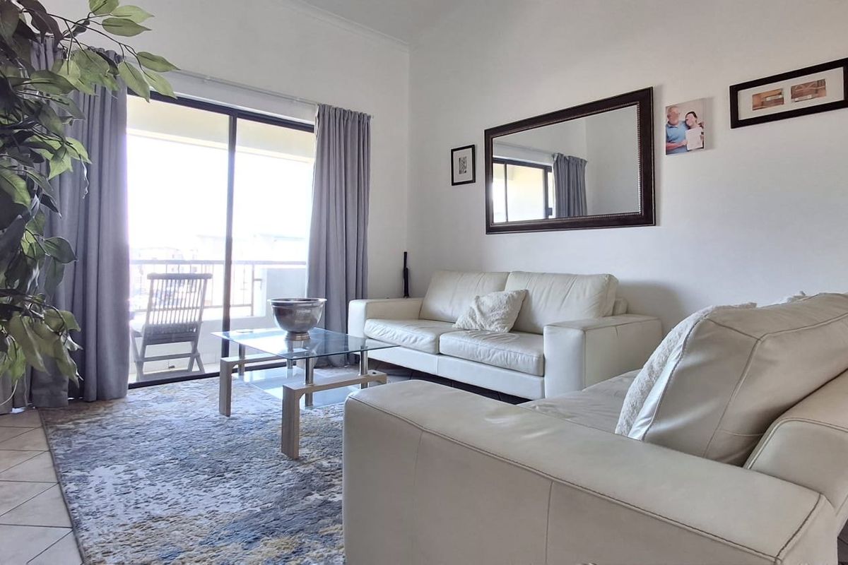 DESIGNED TO DELIGHT - Photo 5