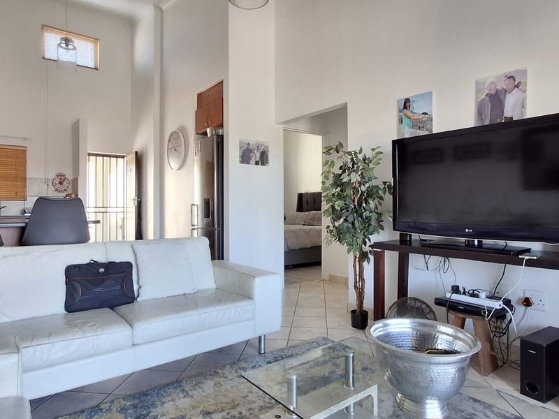 DESIGNED TO DELIGHT - Photo 4