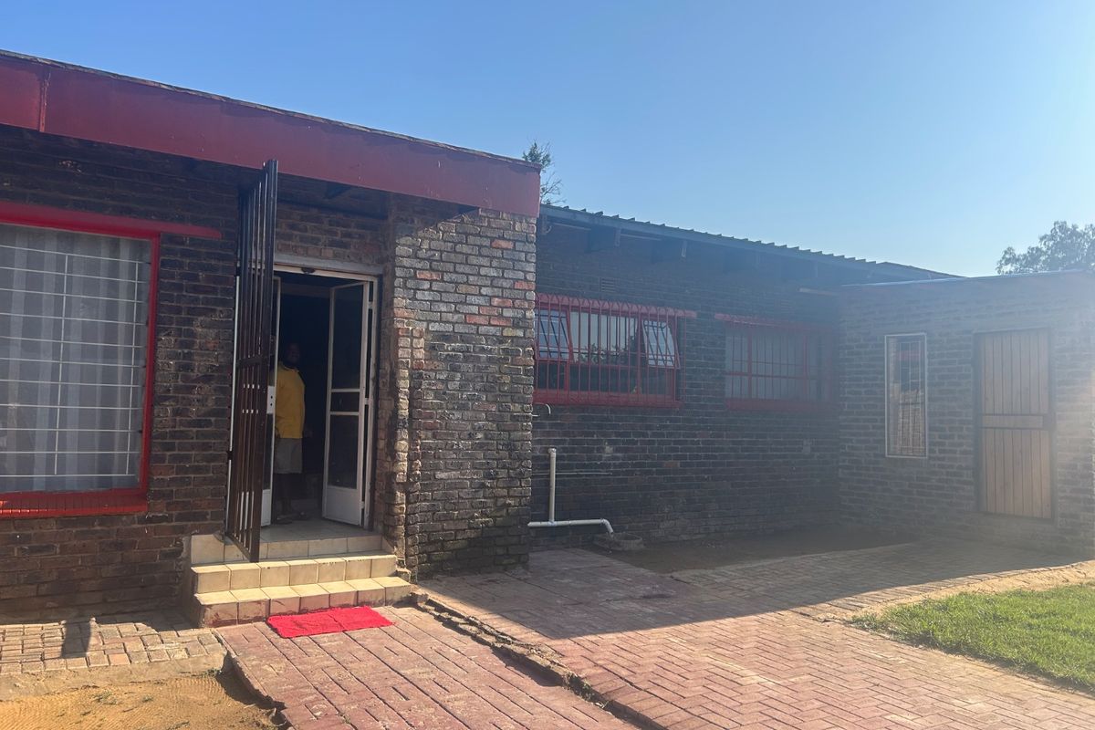 STUDENT ACCOMMODATION  CLOSE TO VUT - Photo 2