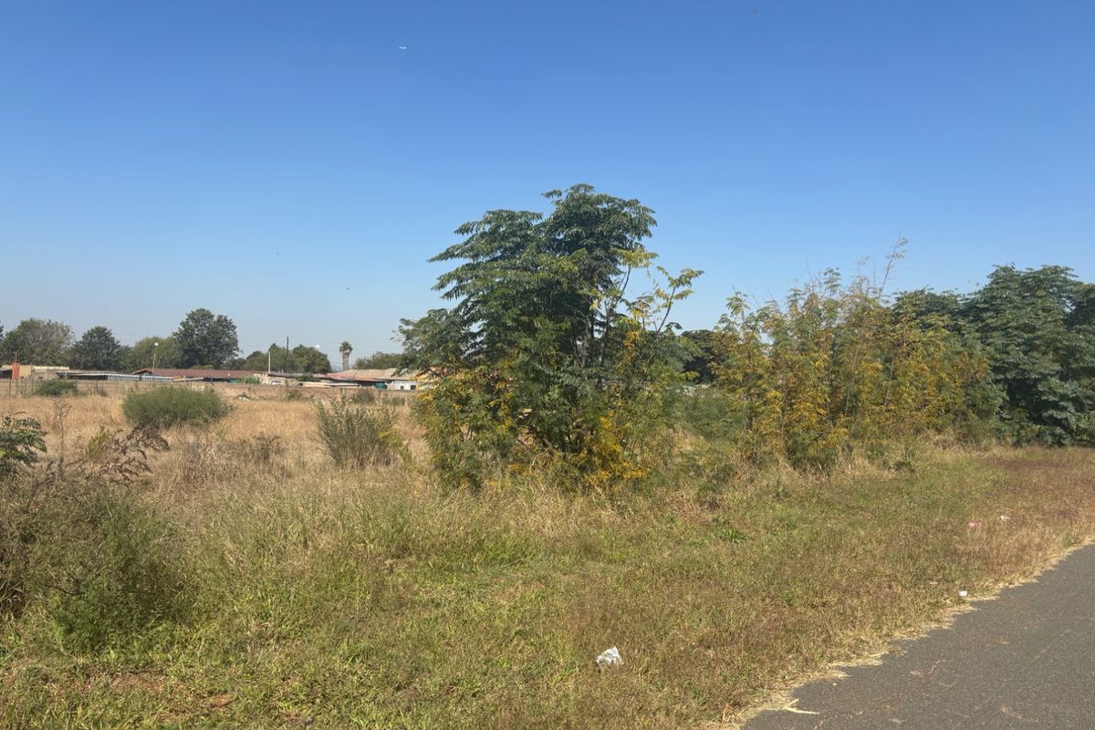 INVESTOR DREAM  VACANT LAND IN DALESIDE MEYERTON - Photo 3