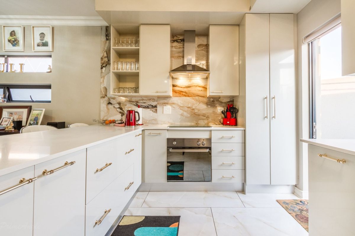 IN A CLASS OF IT'S OWN - Photo 2