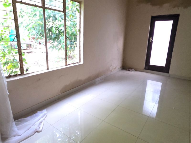 Neat One Bedroom Outbuilding for Rent - Photo 5