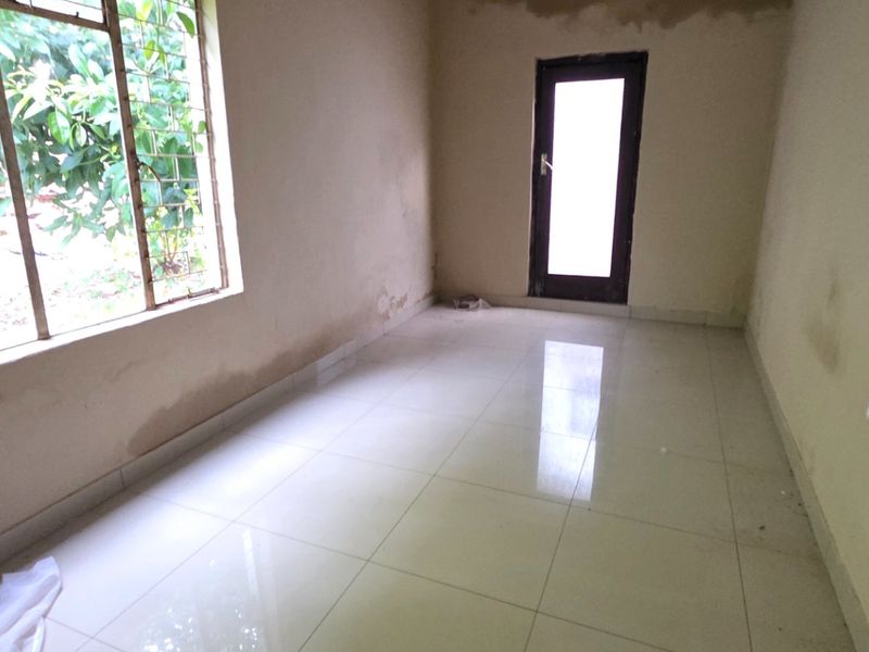 Neat One Bedroom Outbuilding for Rent - Photo 3