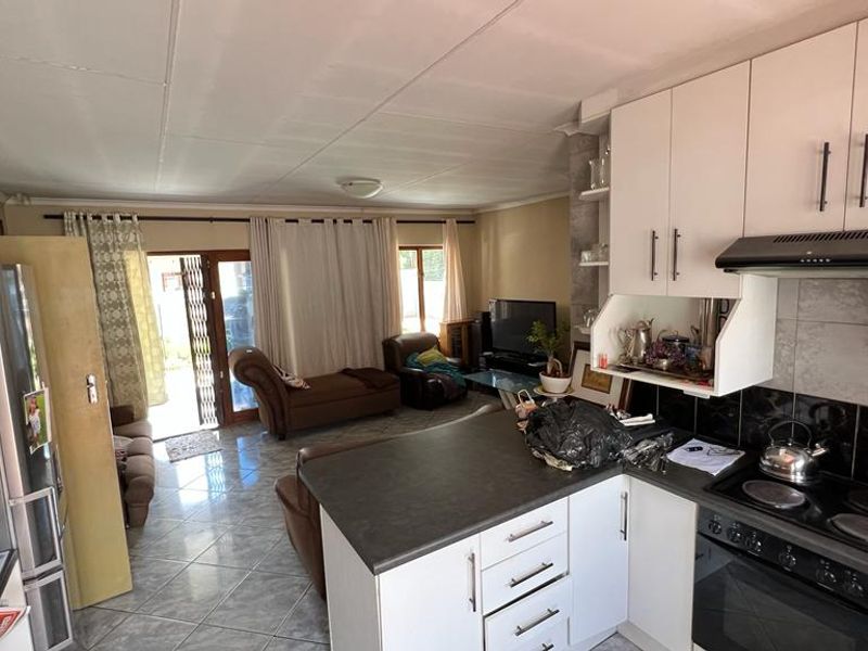 FULL TITLE CLUSTER WITHIN 24H SECURITY - Photo 4