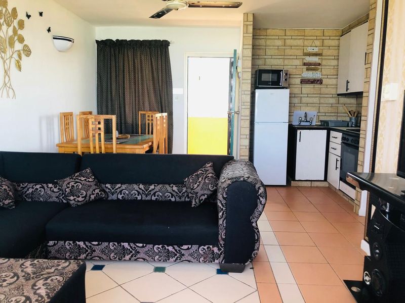 Three Bedroom Apartment With A Sea view - Photo 5