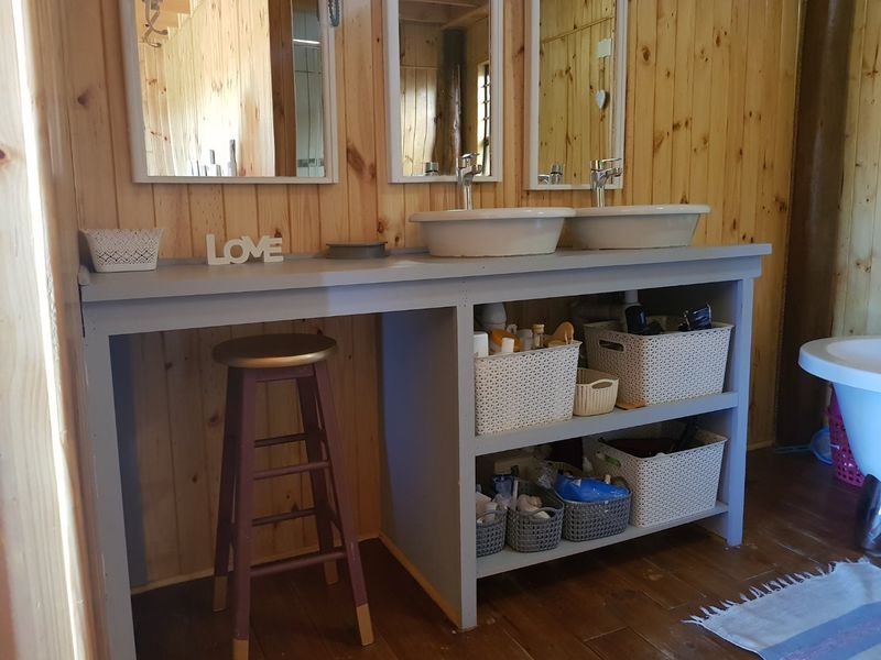 Timber Guesthouse for Sale – Keidebees, Upington - Photo 5