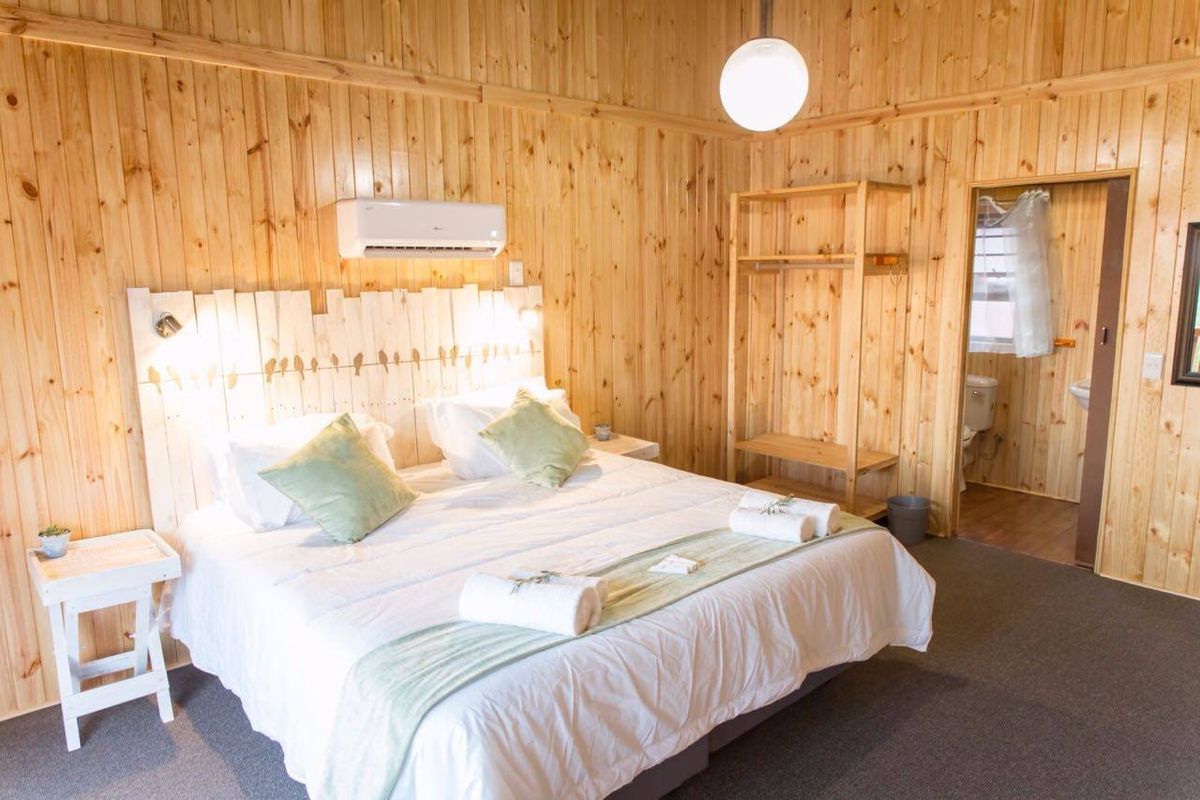 Timber Guesthouse for Sale – Keidebees, Upington - Photo 3