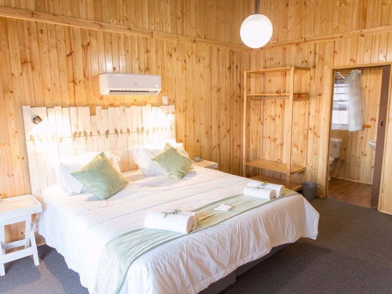 Timber Guesthouse for Sale – Keidebees, Upington - Photo 3