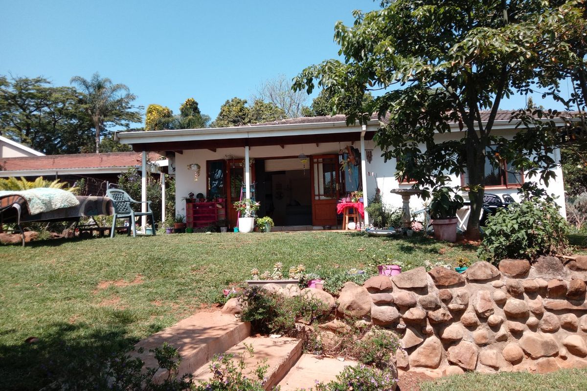 Hidden Gem, Great Potential, Well Maintained Family Home with Rental Income Generation- Boyd Road, Prestbury, Pietermaritzburg - Photo 5