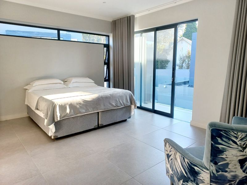 4 Bed Luxury Townhouse - Photo 5