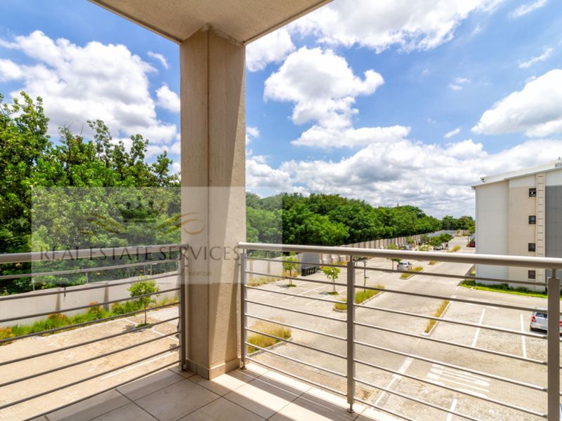 3 BEDROOM APARTMENT IN BROADACRES - Photo 8