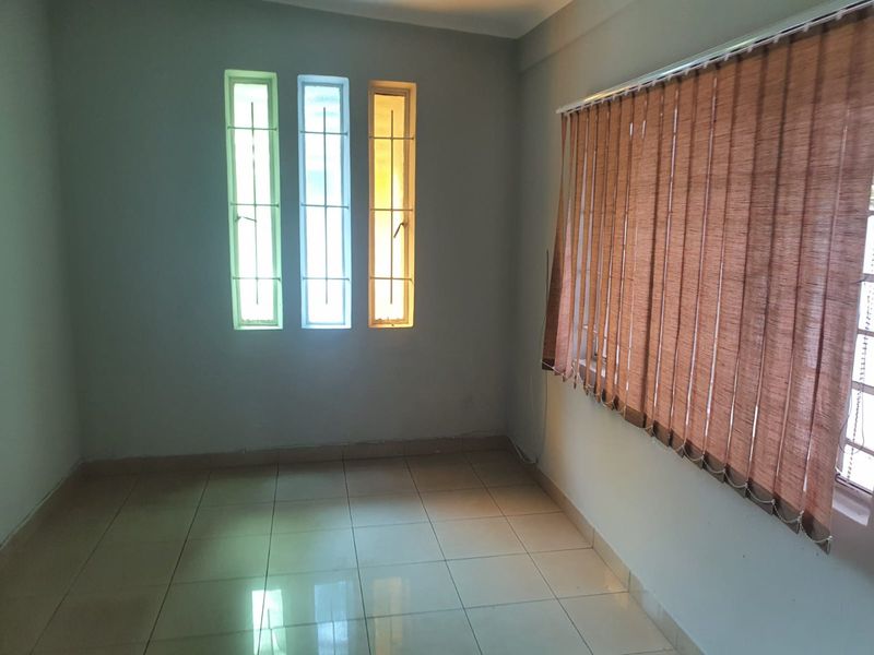 Position, Position, Position - Photo 10