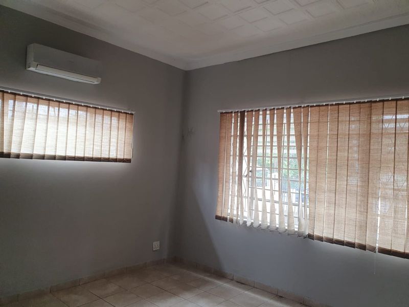 Position, Position, Position - Photo 7