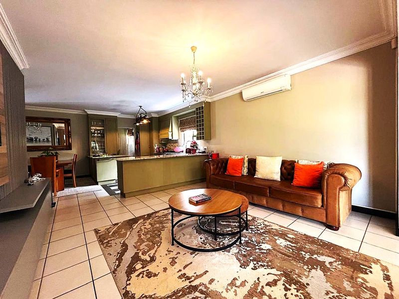 Elegant 4 bed Single-Level Living in Midlands Estate - Photo 10
