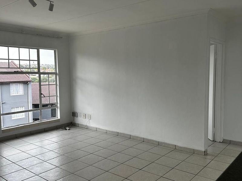 2 bedroom  Apartment for sale in Allan Manor, Mondeor - Photo 8