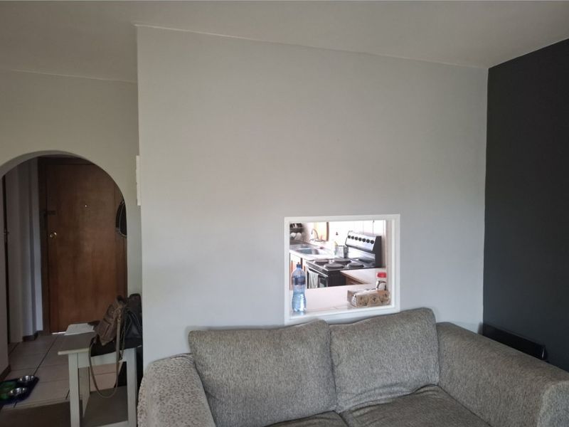 Neat & Secure 2-Bedroom Townhouse for Sale - Photo 3