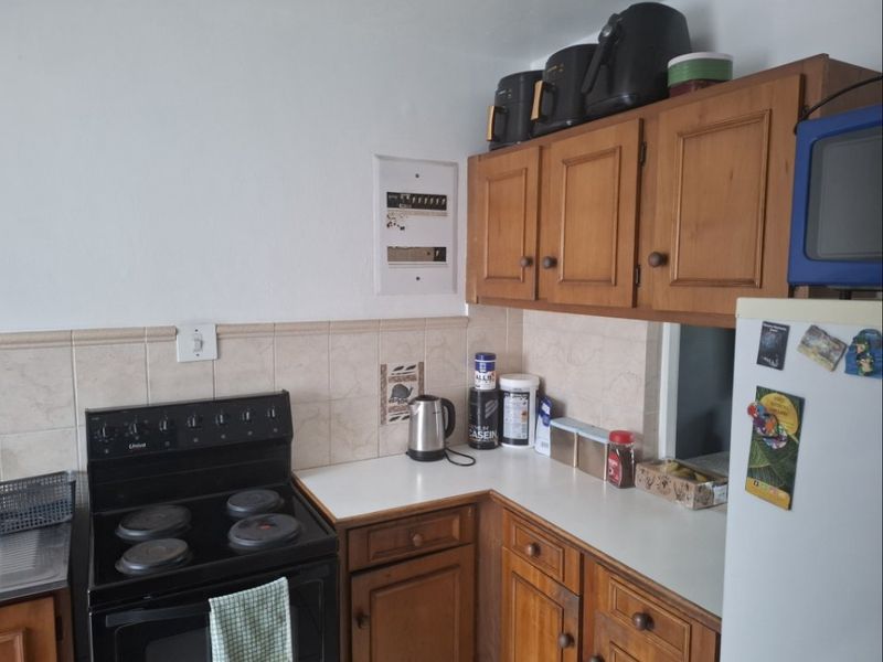 Neat & Secure 2-Bedroom Townhouse for Sale - Photo 2