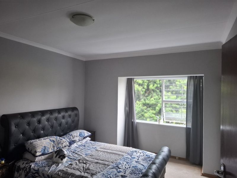 Neat & Secure 2-Bedroom Townhouse for Sale - Photo 4