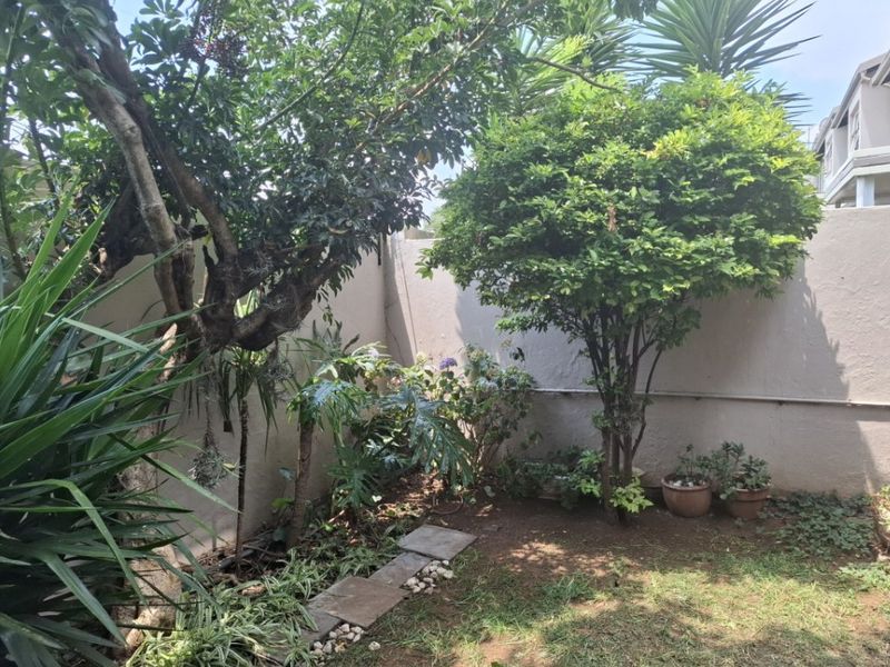 Neat & Secure 2-Bedroom Townhouse for Sale - Photo 9