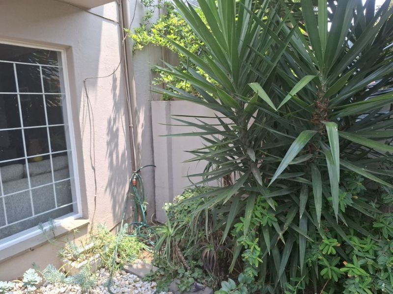 Neat & Secure 2-Bedroom Townhouse for Sale - Photo 7