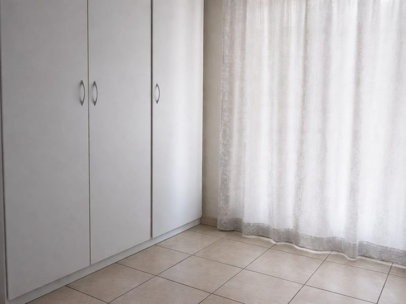 Apartment has 2-Bedroom with 1-Bathroom ,Kitchen and a Living room - Photo 10