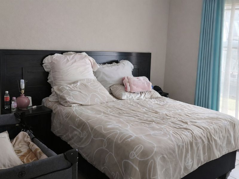 Apartment has 2-Bedroom with 1-Bathroom ,Kitchen and a Living room - Photo 7