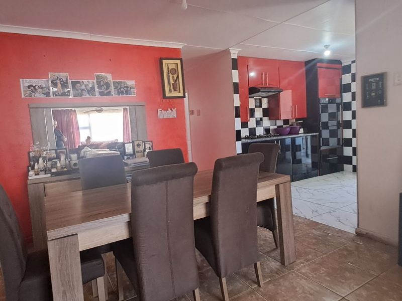 3 BEDROOM HOUSE FOR SALE IN HAVEN HILLS - Photo 8
