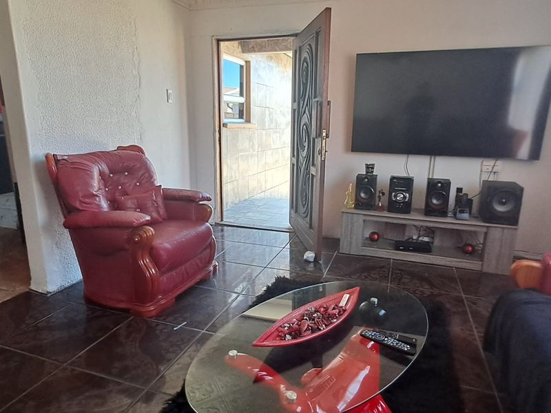 3 BEDROOM HOUSE FOR SALE IN HAVEN HILLS - Photo 7
