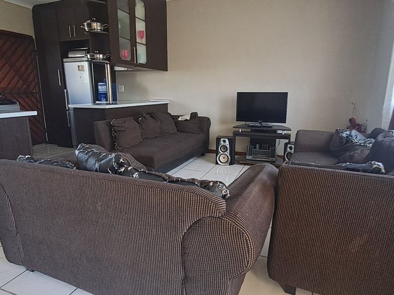 3 BEDROOM HOUSE FOR SALE IN HAVEN HILLS - Photo 4