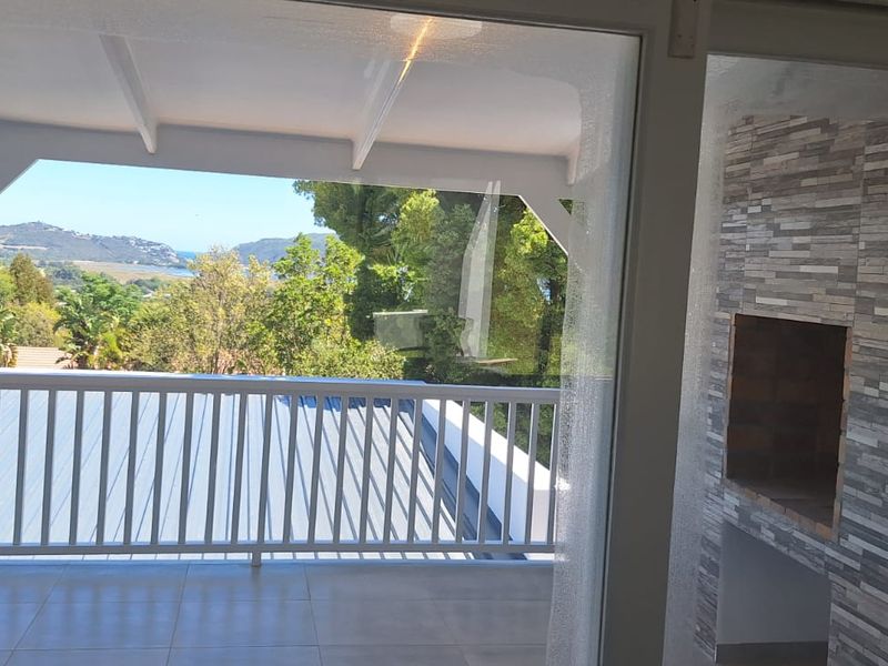Newly renovated family home with views of the Knysna Heads and the Estuary - Photo 10