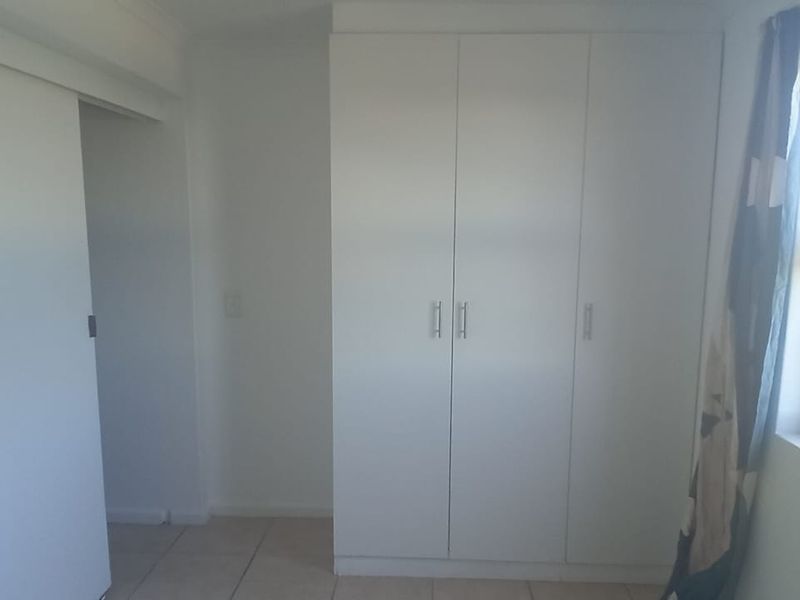 Neat Lock-up and Go  - Photo 6