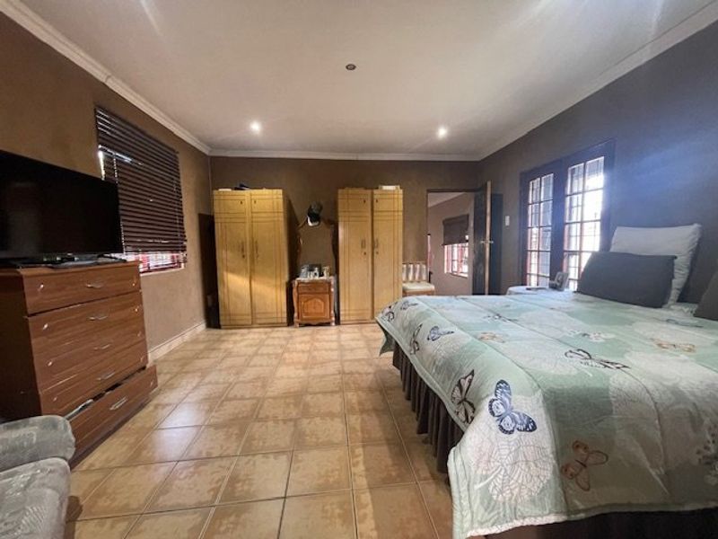 Well Maintained , Move-In Ready Four Bed Family Home For Sale- Muniredy Road, Northdale, Pmb - Photo 6