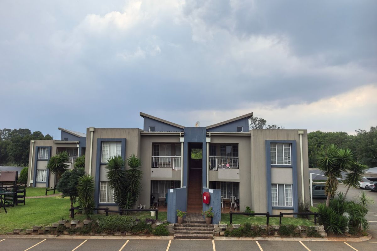 Embrace Lock-Up-and-Go Luxury in a Modern Secure, Family Haven - Photo 5