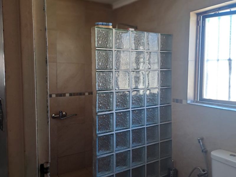 3 Bedroom House for Sale in Colorado  - Photo 7