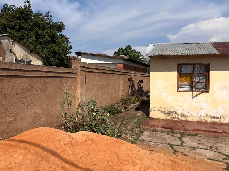 2 Bedroom For Sale in Ga-Rankuwa - Photo 6