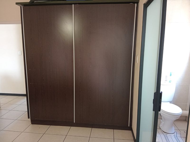 Modern 2 bedroom and 2 bathroom apartment. - Photo 5