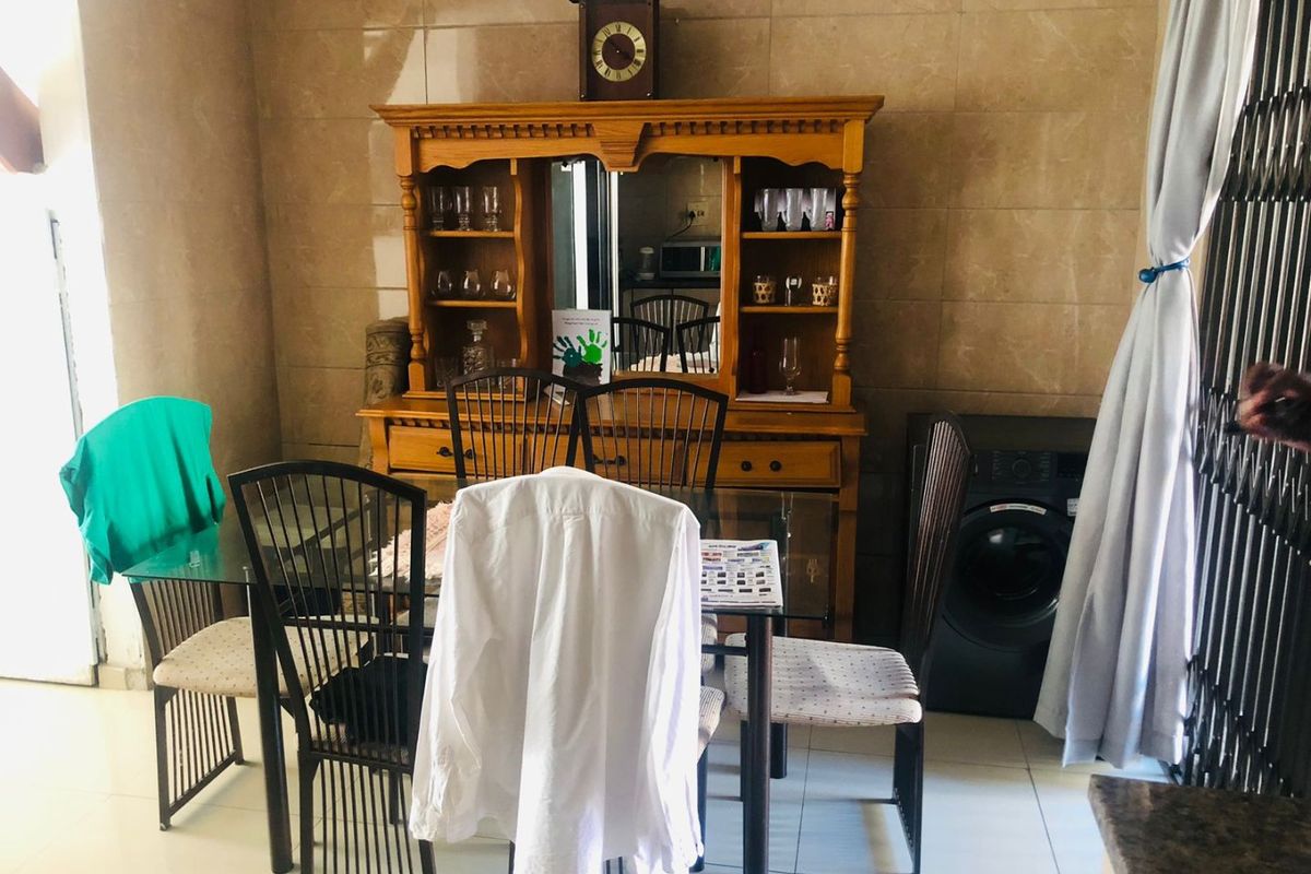 2 Bedrooms, 1.5 Bathrooms Duplex For Sale In Pinetown, Durban - Photo 2