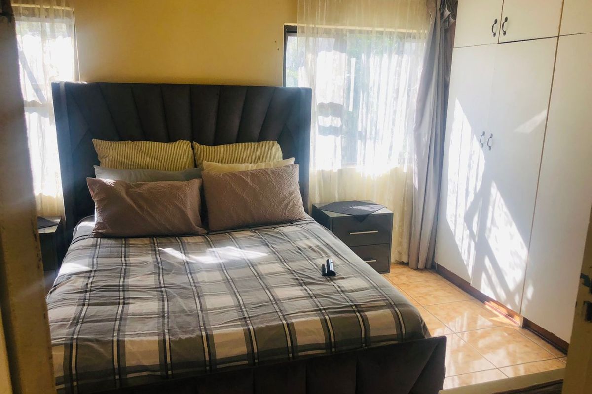 2 Bedrooms, 1.5 Bathrooms Duplex For Sale In Pinetown, Durban - Photo 5