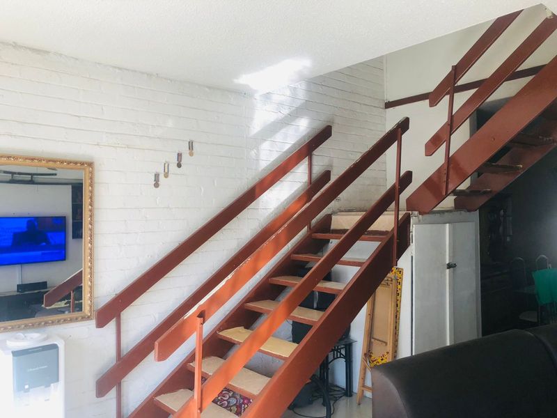 2 Bedrooms, 1.5 Bathrooms Duplex For Sale In Pinetown, Durban - Photo 3