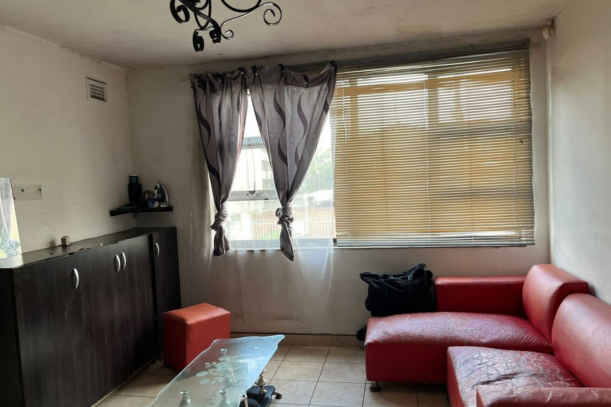 1 Bedroom, 1 Bathroom Apartment For Sale In Pinetown, Durban - Photo 5